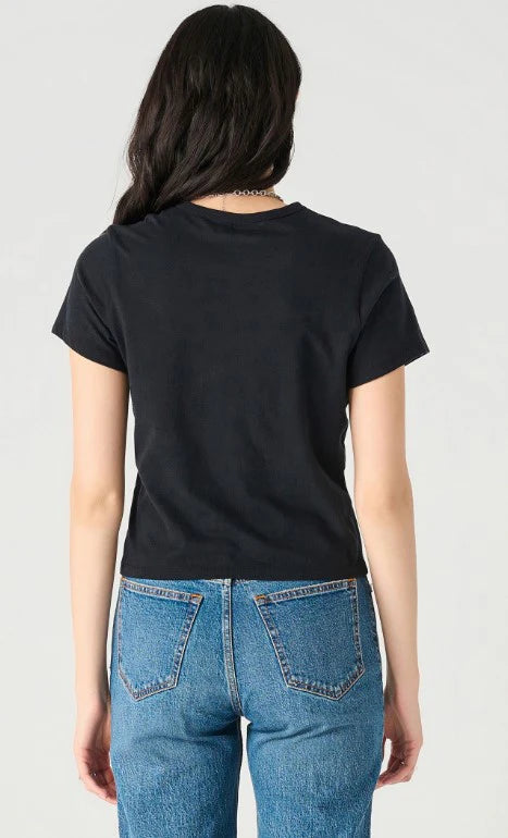 Essential Tee-Black
